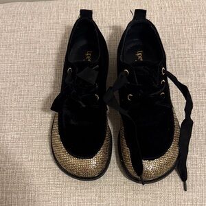 Elegant Black and Gold Women's Loafers